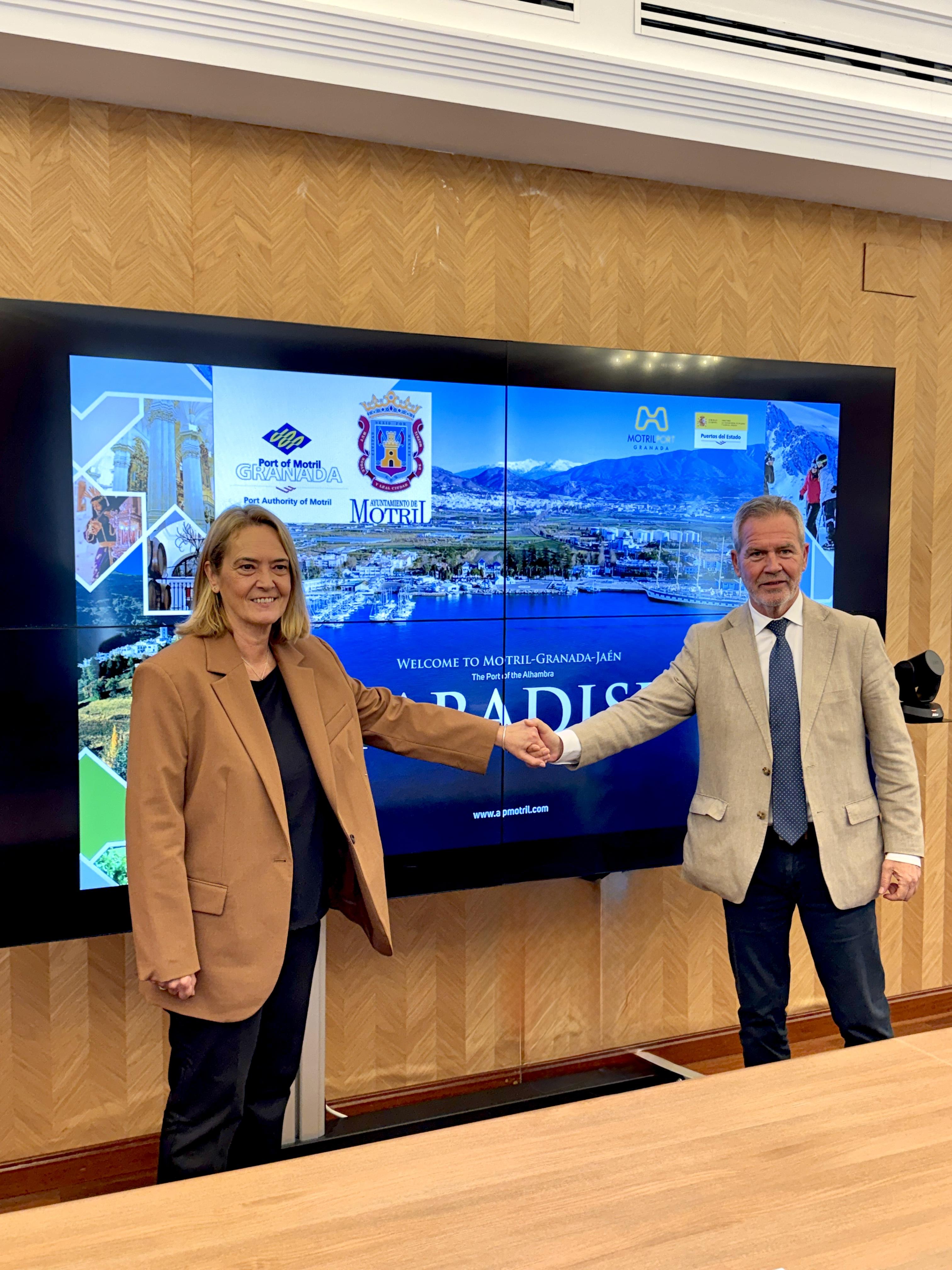 El Puerto de Motril prevé un 2026 récord con 73 escalas y más de 126.000 - Noticia Puerto de motril